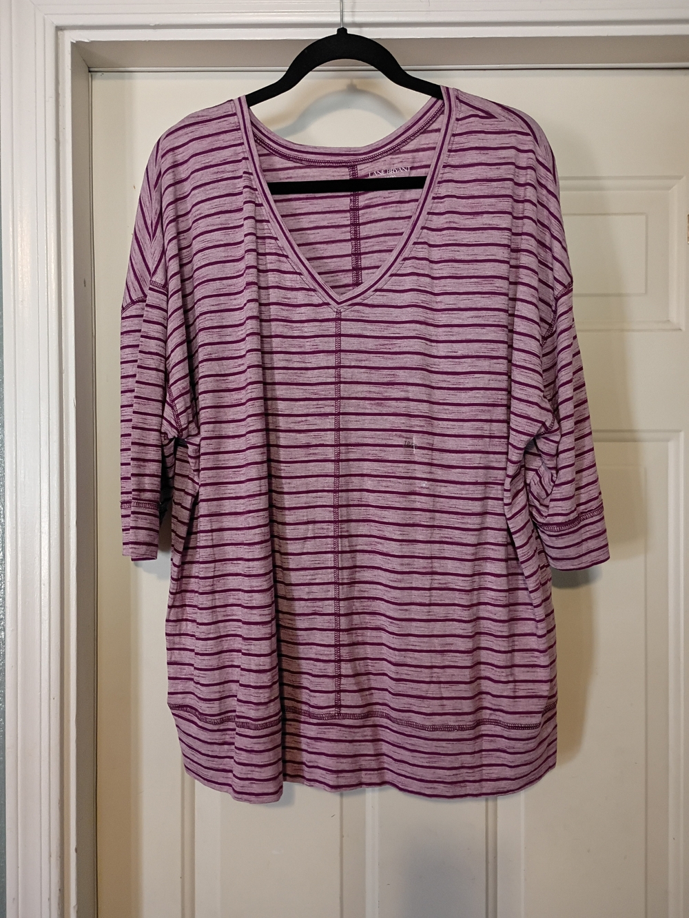 Lane Bryant NWT Purple Striped V-Neck Tee Size 18/20